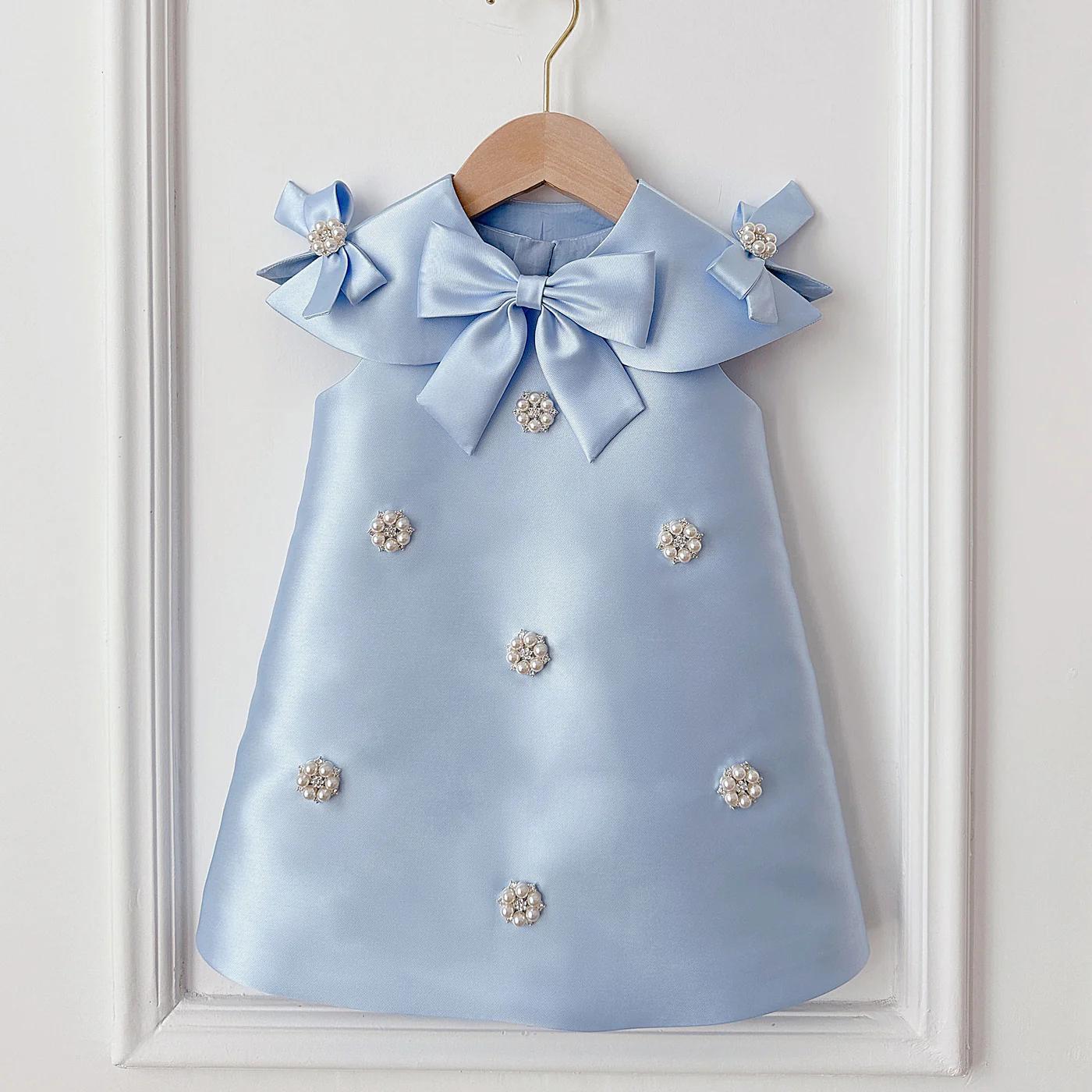 Rochie de botez din tafta bleu cu fundite pentru fetite Olympe