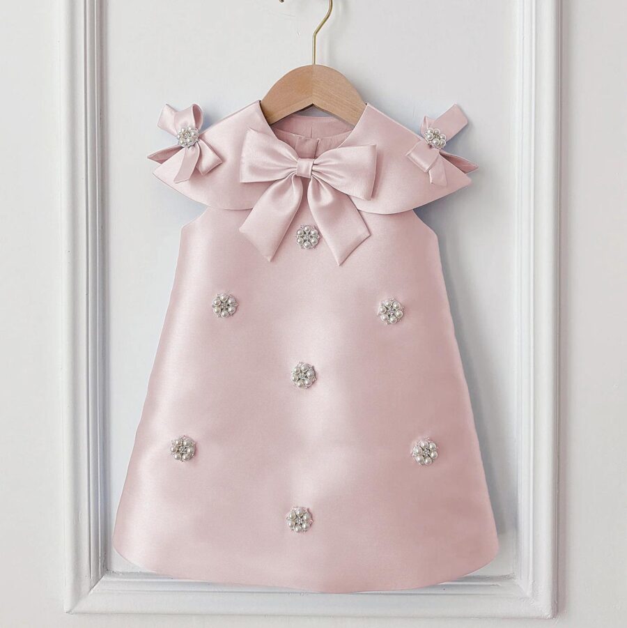 Rochie de botez din tafta roz cu fundite pentru fetite Olympe