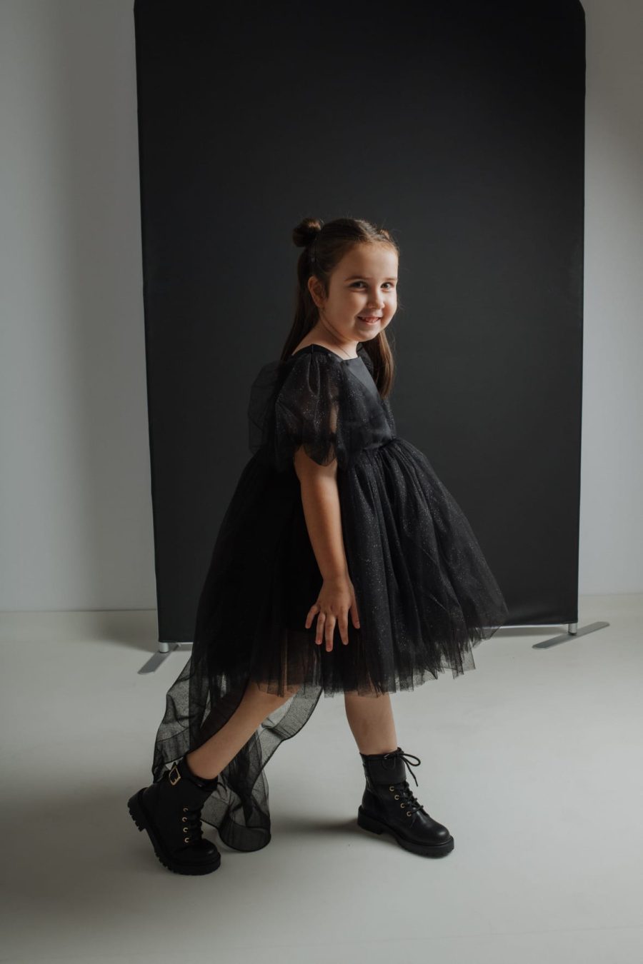 Rochie eleganta neagra cu trena pentru fete Marley
