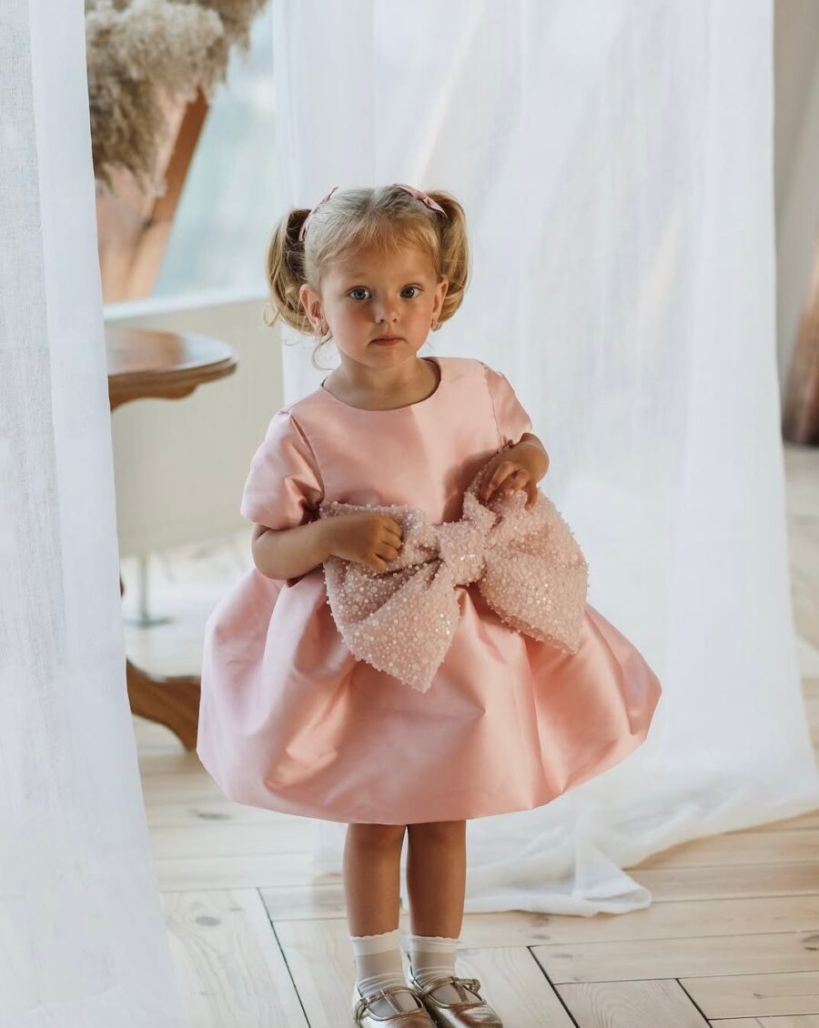 Rochie roz cu fundita cu glitter pentru fetite Emyline