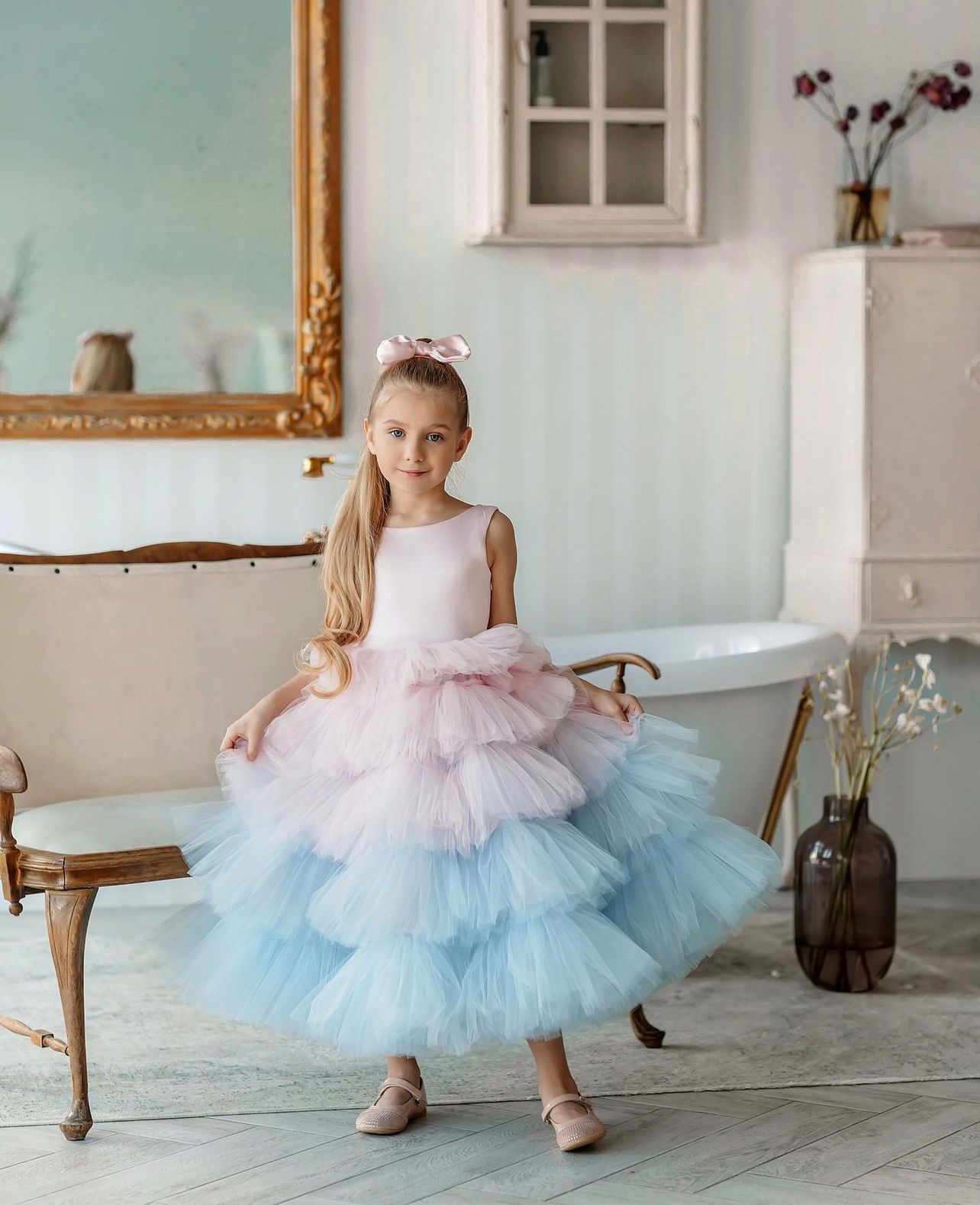 Rochie eleganta cu volanase pentru fete Teressa